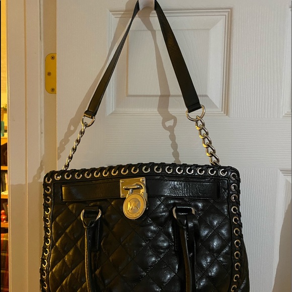 Michael Kors Large Hamilton Bag - Picture 4 of 8
